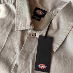 Dickies Lynvilla Short Sleeve Woven Twill Shirt – Sand – Size L – NWT